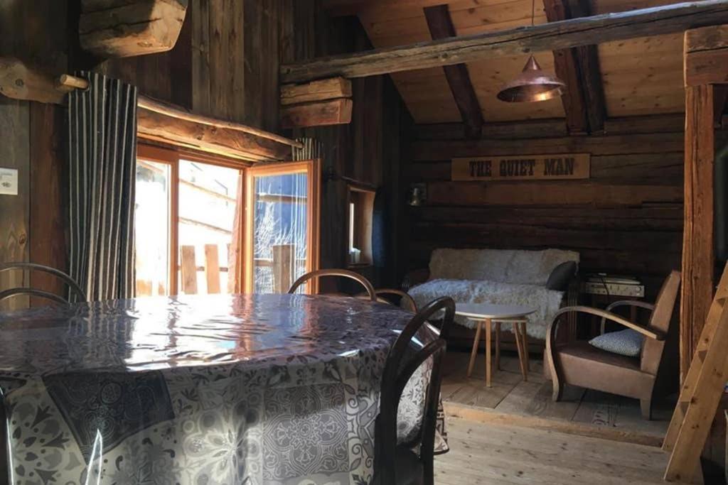 La Cabane De L'Homme Tranquille Le Tretien Exteriér fotografie