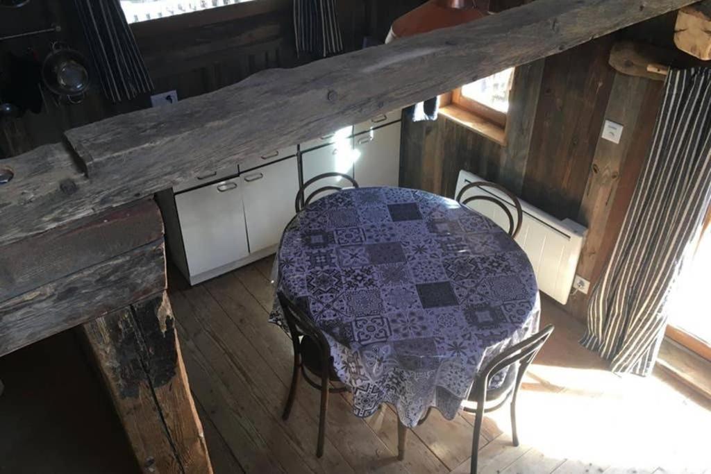 La Cabane De L'Homme Tranquille Le Tretien Exteriér fotografie