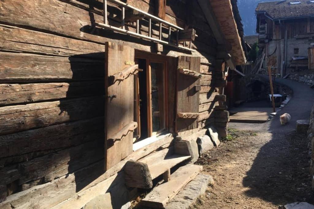 La Cabane De L'Homme Tranquille Le Tretien Exteriér fotografie